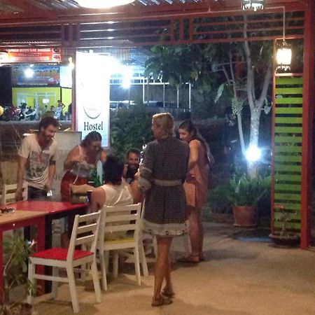 Fan Dee Hostel Koh Lanta Exterior photo